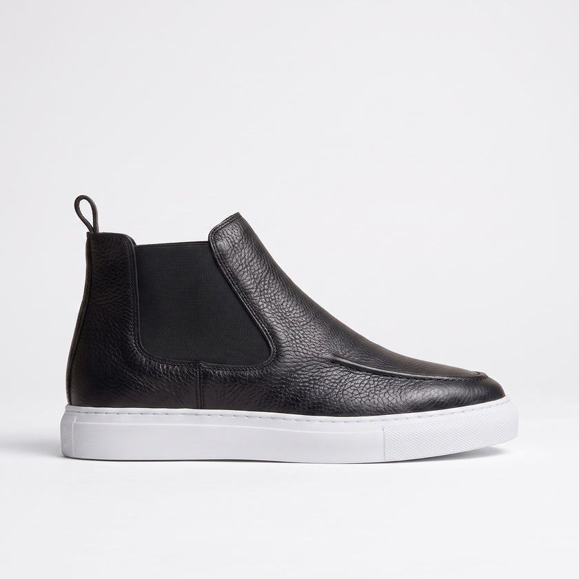 The Navigli Noir High-Top Chelsea Sneaker