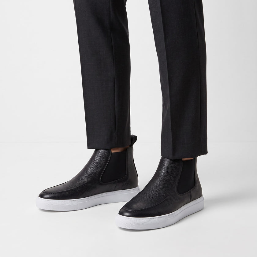 The Navigli Noir High-Top Chelsea Sneaker