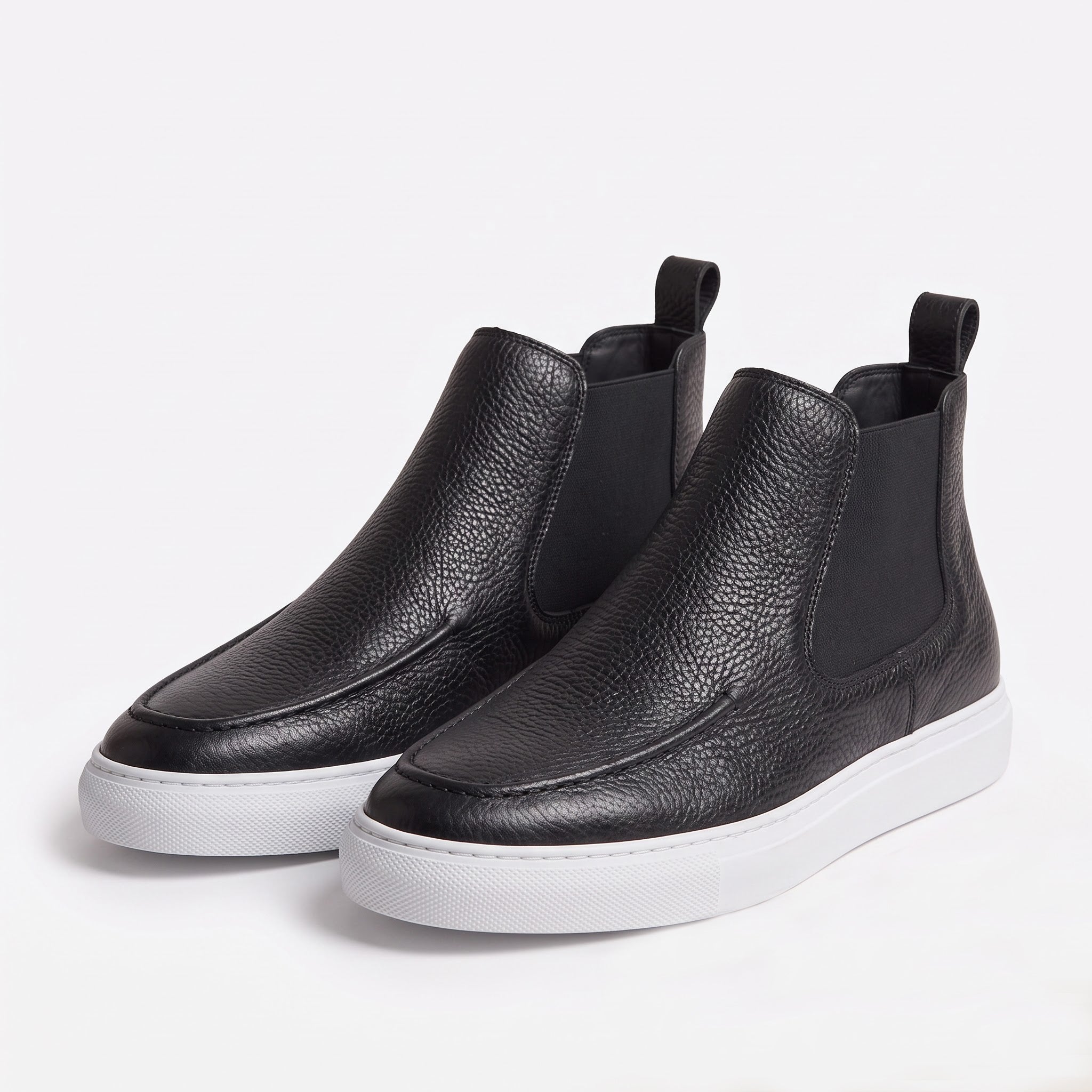 The Navigli Noir High-Top Chelsea Sneaker